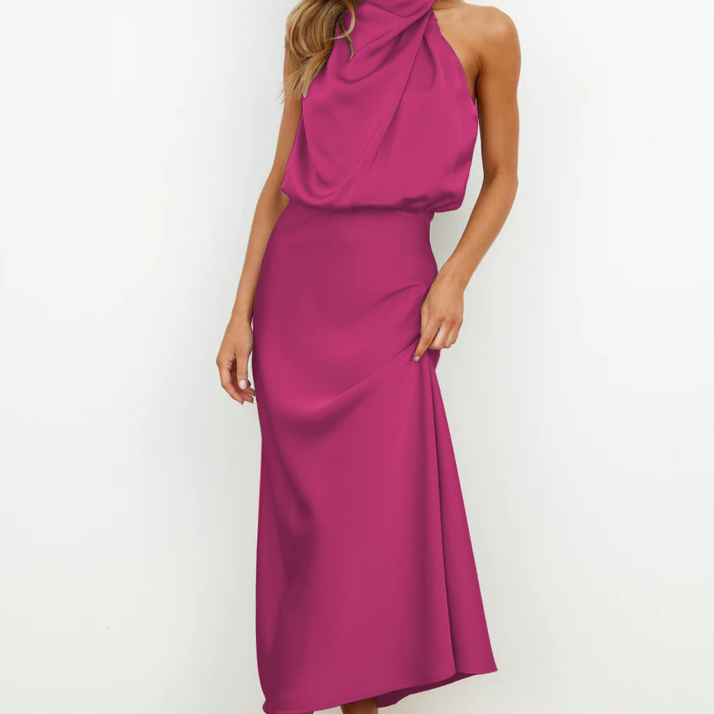 CARLINE™ - Vestido largo de satén con escote halter