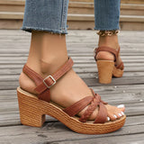 MINA™ - Sandalias con tacón entrelazado