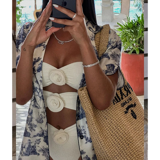 LILAS l Maillot de bain blanc avec rembourrage et lien fleuri