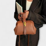 Lora - Bolso retro